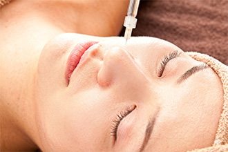 Step.2 エラにボツリヌス・トキシンを注入していきます 【画像】