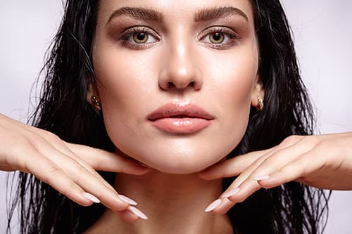 「若見え30代」の共通点は「アゴ」でした！