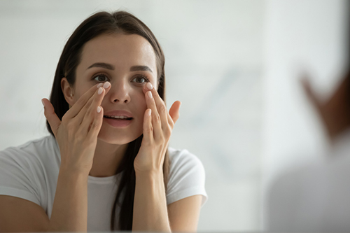 奥目がコンプレックスになることも