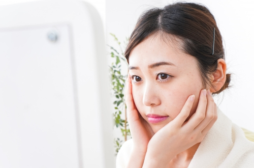 二重切開のダウンタイムはどれくらい？早く終わらせる方法も紹介！