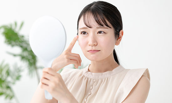 目元のエイジングケアにおけるNG行動と注意点