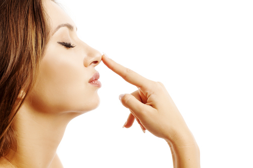 団子鼻を治したい！スッキリ美鼻を手に入れる方法