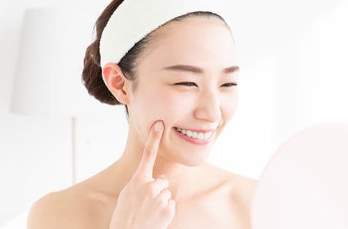 毛穴の開き改善に即効性を求める場合は美容医療も検討しよう